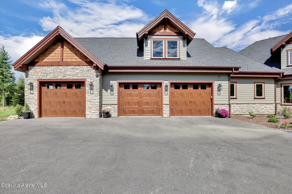 1237 E Amulet Circle Rathdrum ID 83858