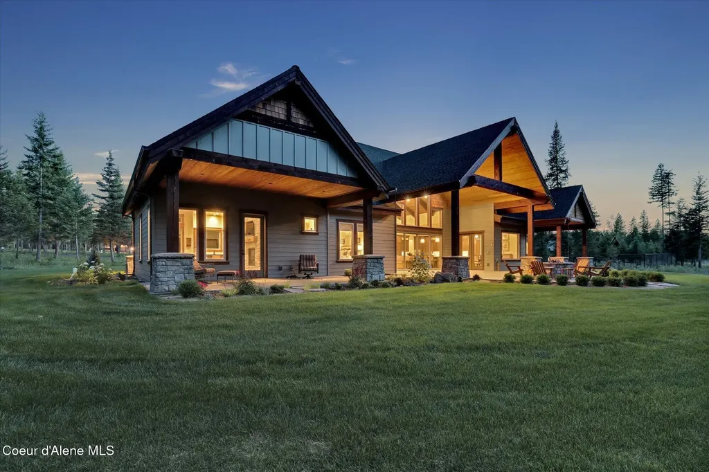 1237 E Amulet Circle Rathdrum ID 83858