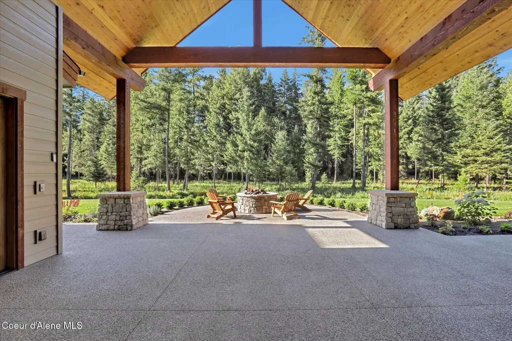 1237 E Amulet Circle Rathdrum ID 83858