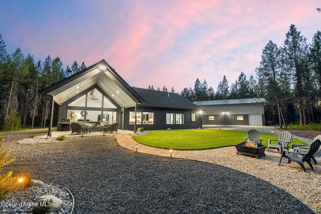 22162 N Hollow Top Road Rathdrum ID 83858