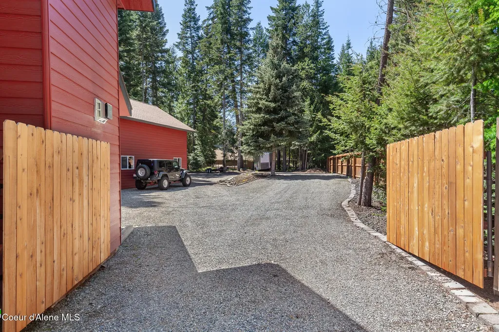 12651 N Yearling Circle Hayden ID 83835