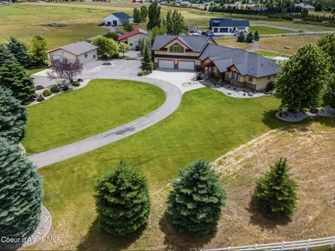 3704 N Carolwood Court Post Falls ID 83854