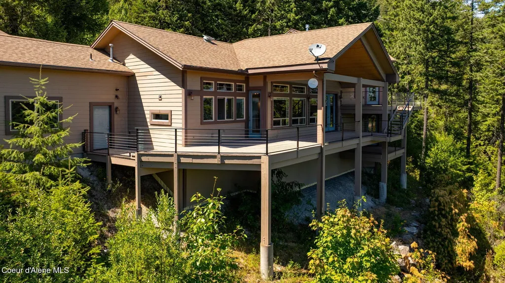 1170 Granite Rdg Drive Sandpoint ID 83864
