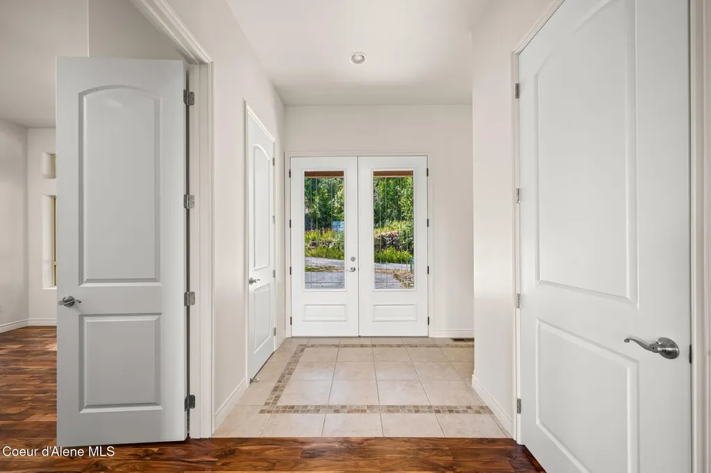 1170 Granite Rdg Drive Sandpoint ID 83864