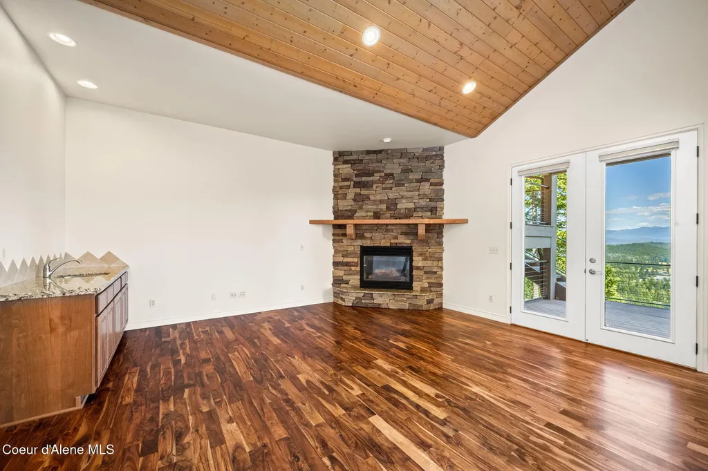 1170 Granite Rdg Drive Sandpoint ID 83864