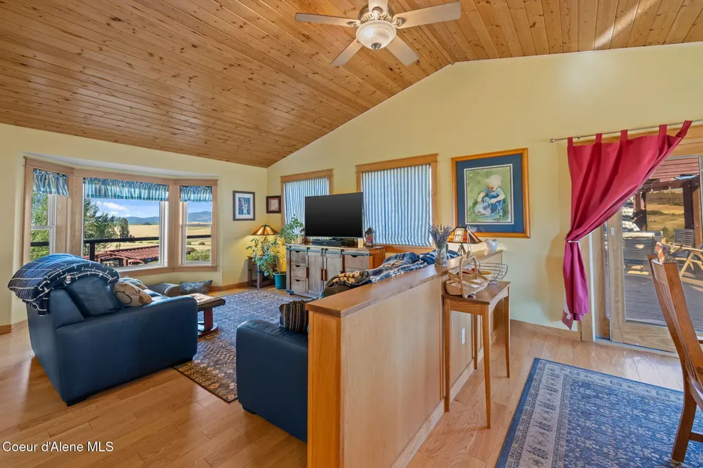 1199 Walker Road Viola ID 83872