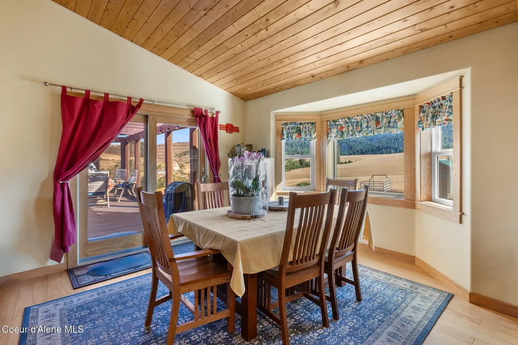 1199 Walker Road Viola ID 83872