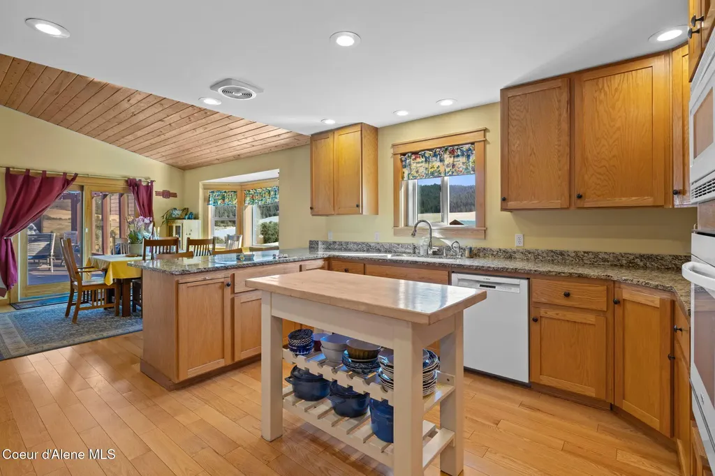 1199 Walker Road Viola ID 83872