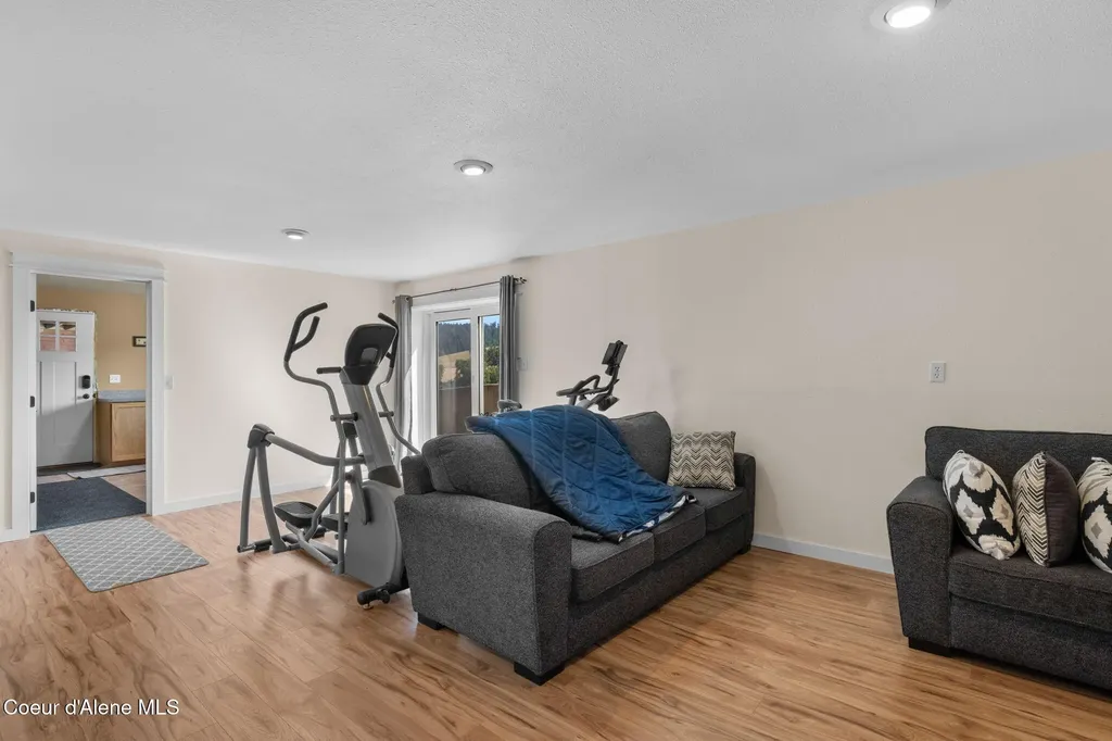 1199 Walker Road Viola ID 83872