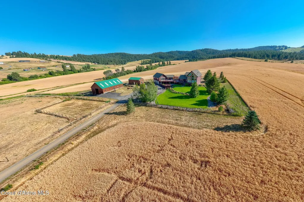 1199 Walker Road Viola ID 83872