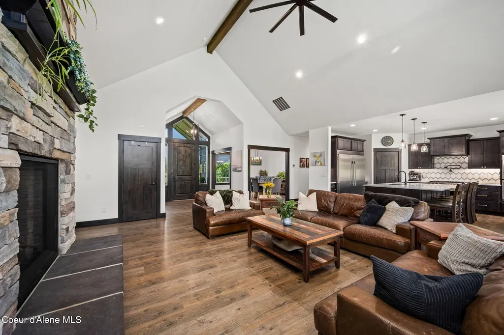 12768 Sedgwick Lane Athol ID 83801