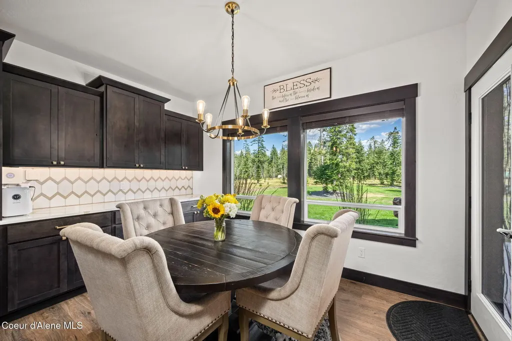 12768 Sedgwick Lane Athol ID 83801