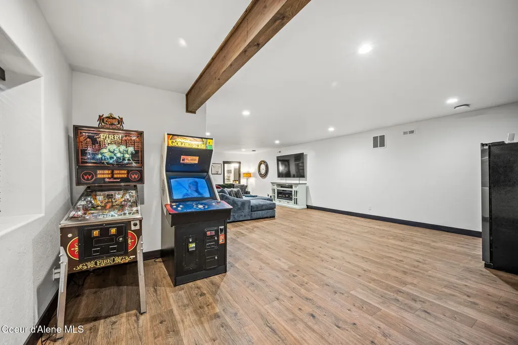 12768 Sedgwick Lane Athol ID 83801
