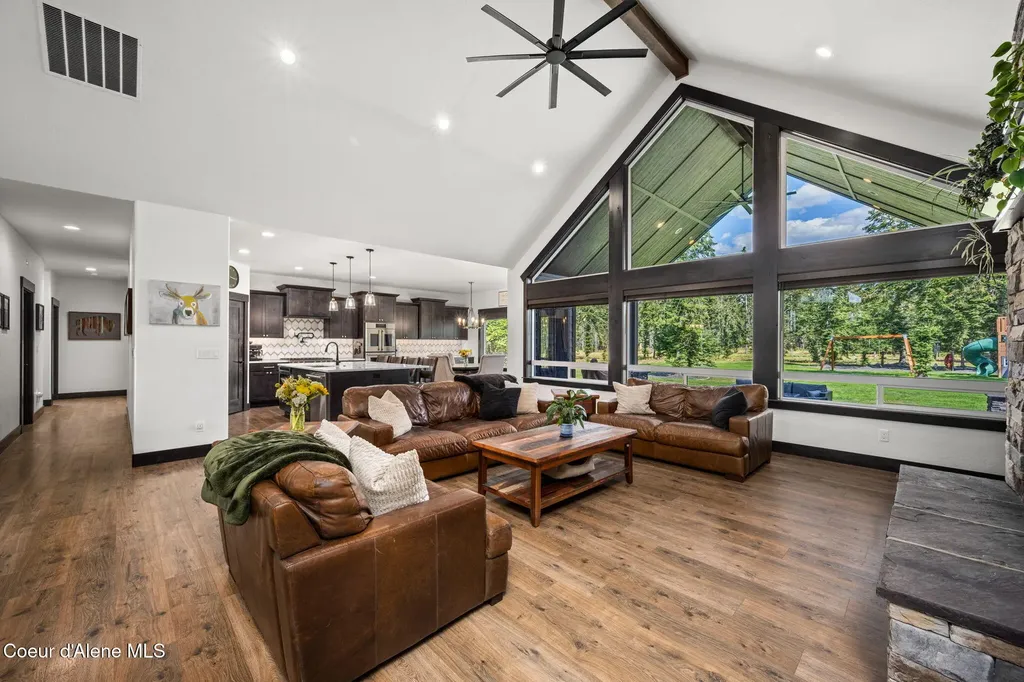 12768 Sedgwick Lane Athol ID 83801