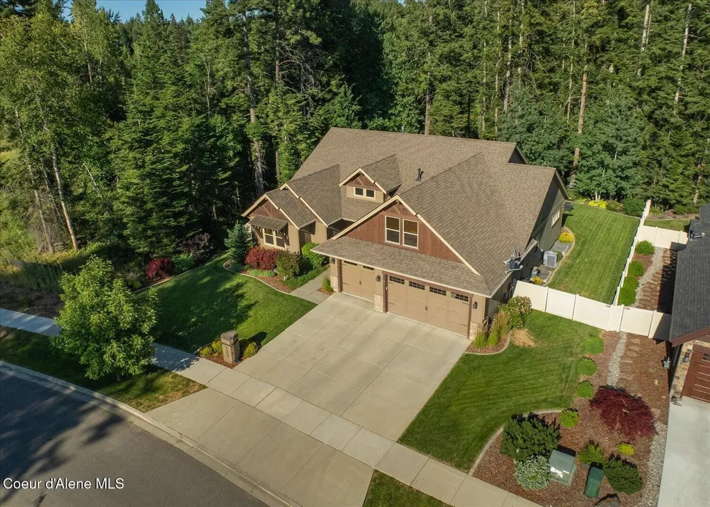 1404 E Maroon Creek Drive Hayden ID 83835