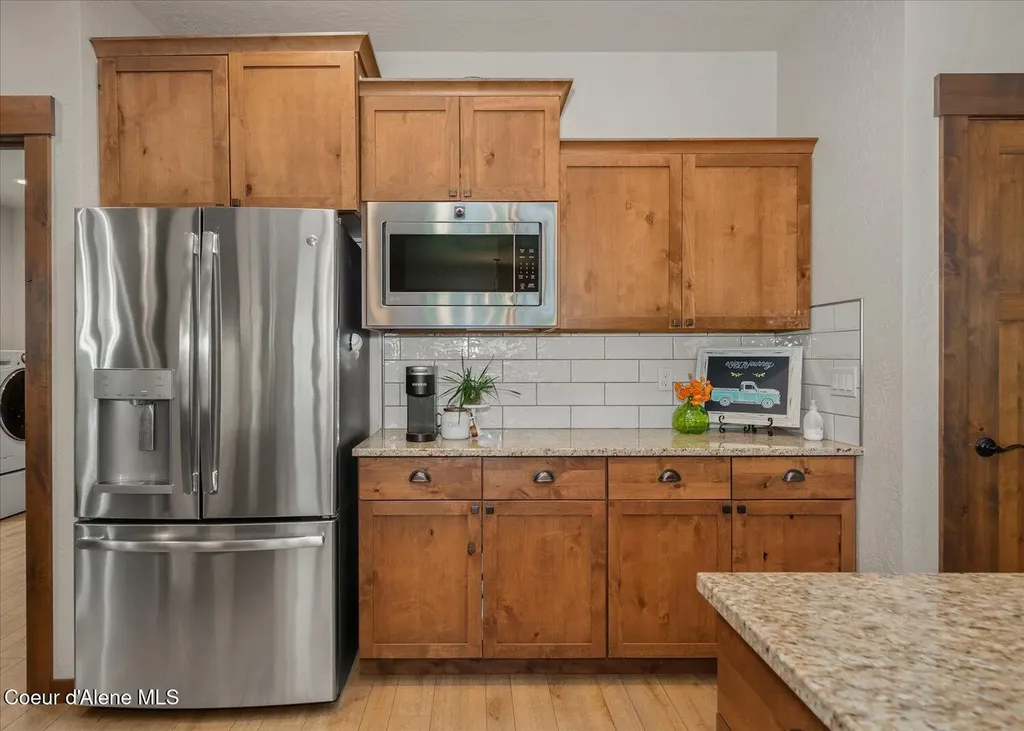 1404 E Maroon Creek Drive Hayden ID 83835