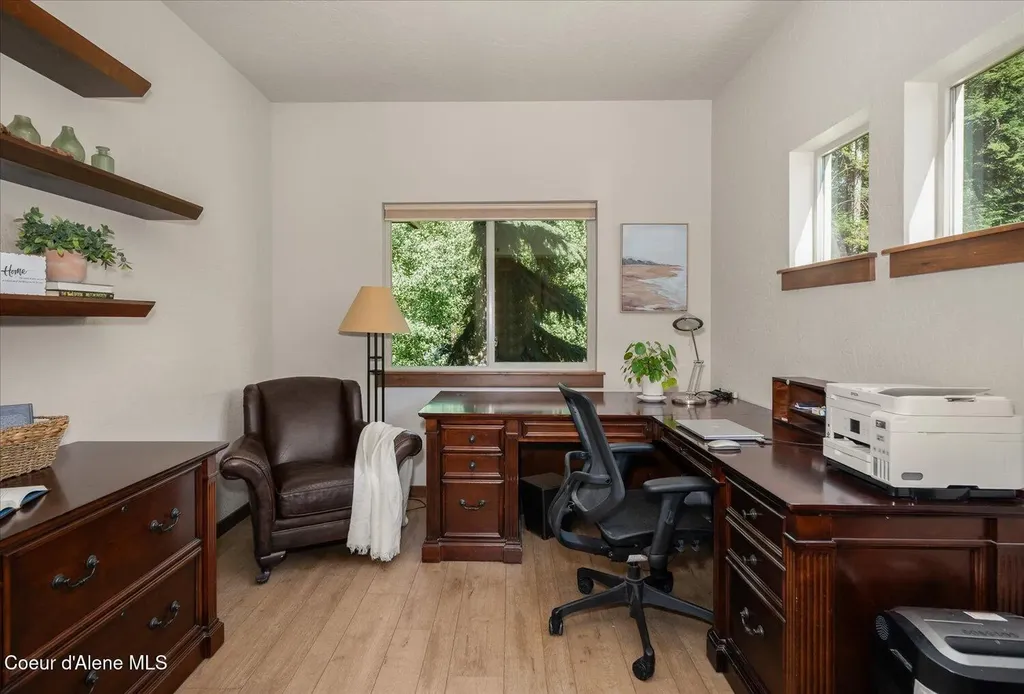 1404 E Maroon Creek Drive Hayden ID 83835