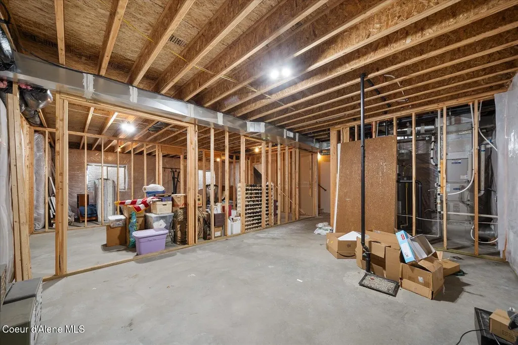 1404 E Maroon Creek Drive Hayden ID 83835