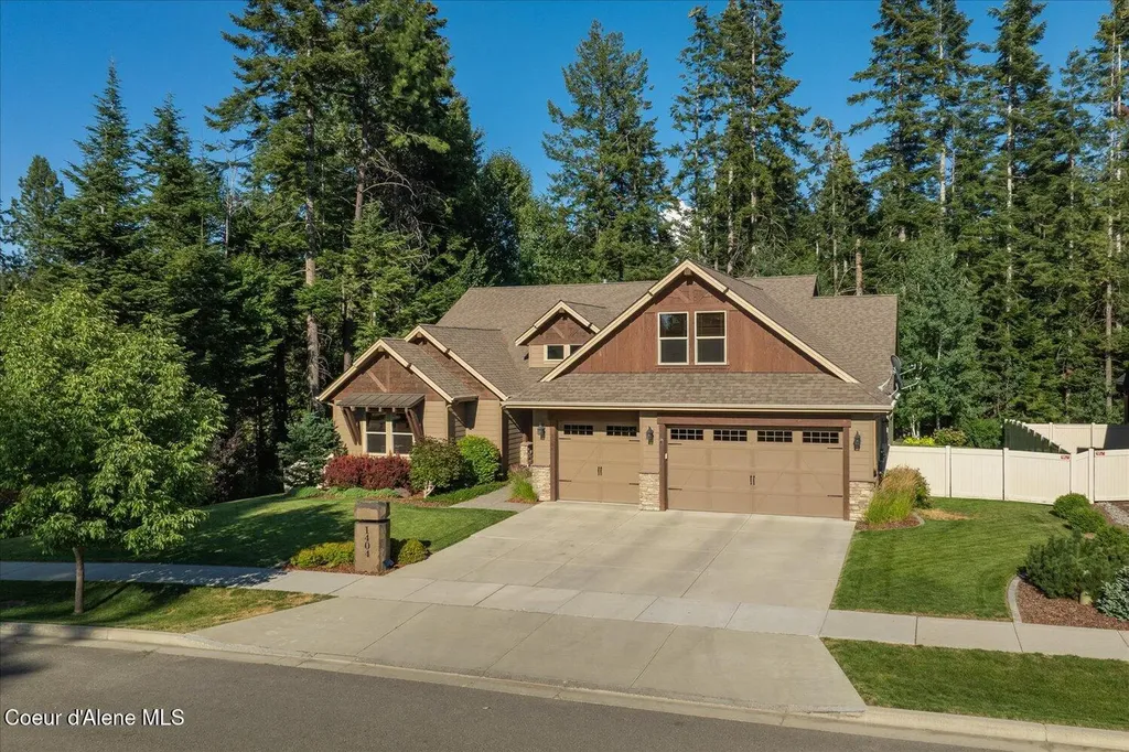 1404 E Maroon Creek Drive Hayden ID 83835