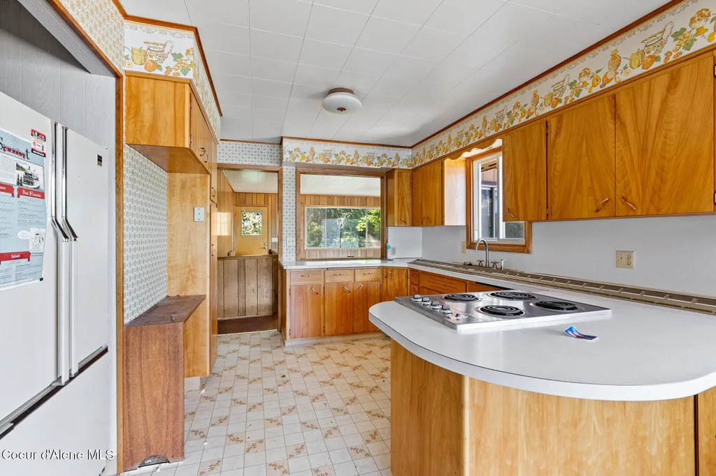 11879 W Riverview Drive Post Falls ID 83854