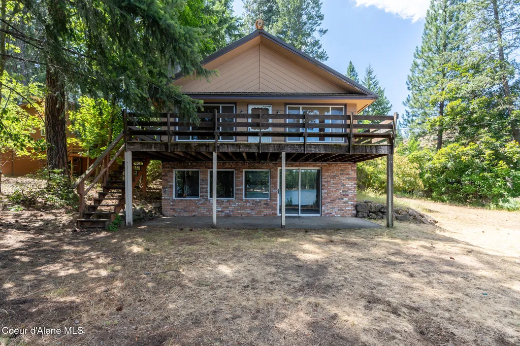 11879 W Riverview Drive Post Falls ID 83854