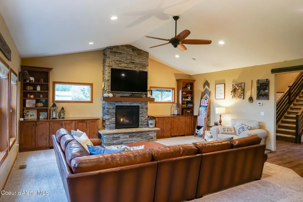 4031 W Boekel Road Rathdrum ID 83858
