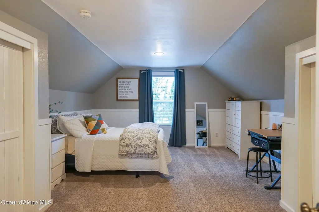 4031 W Boekel Road Rathdrum ID 83858