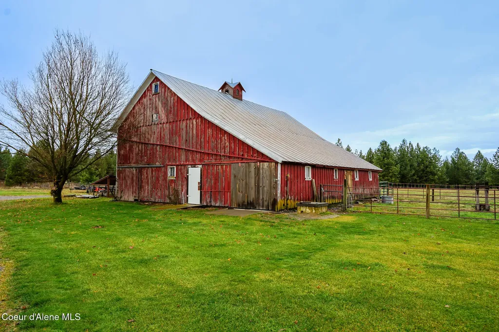 4031 W Boekel Road Rathdrum ID 83858