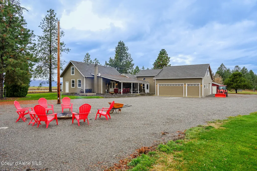 4031 W Boekel Road Rathdrum ID 83858