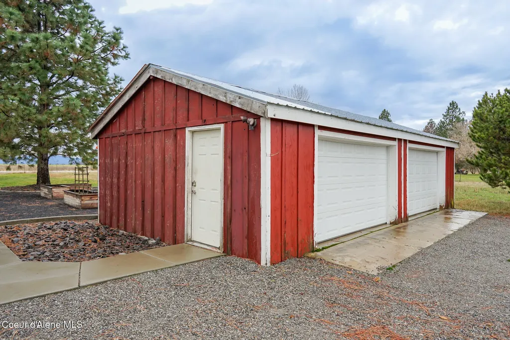 4031 W Boekel Road Rathdrum ID 83858