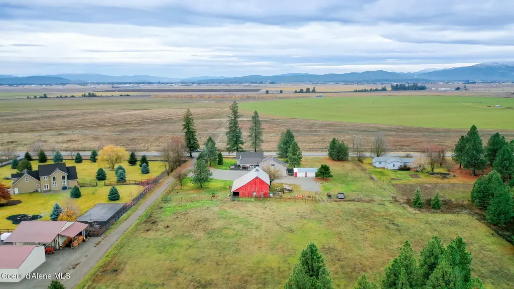 4031 W Boekel Road Rathdrum ID 83858