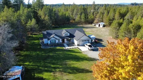 29475 N Miller Road Athol ID 83801
