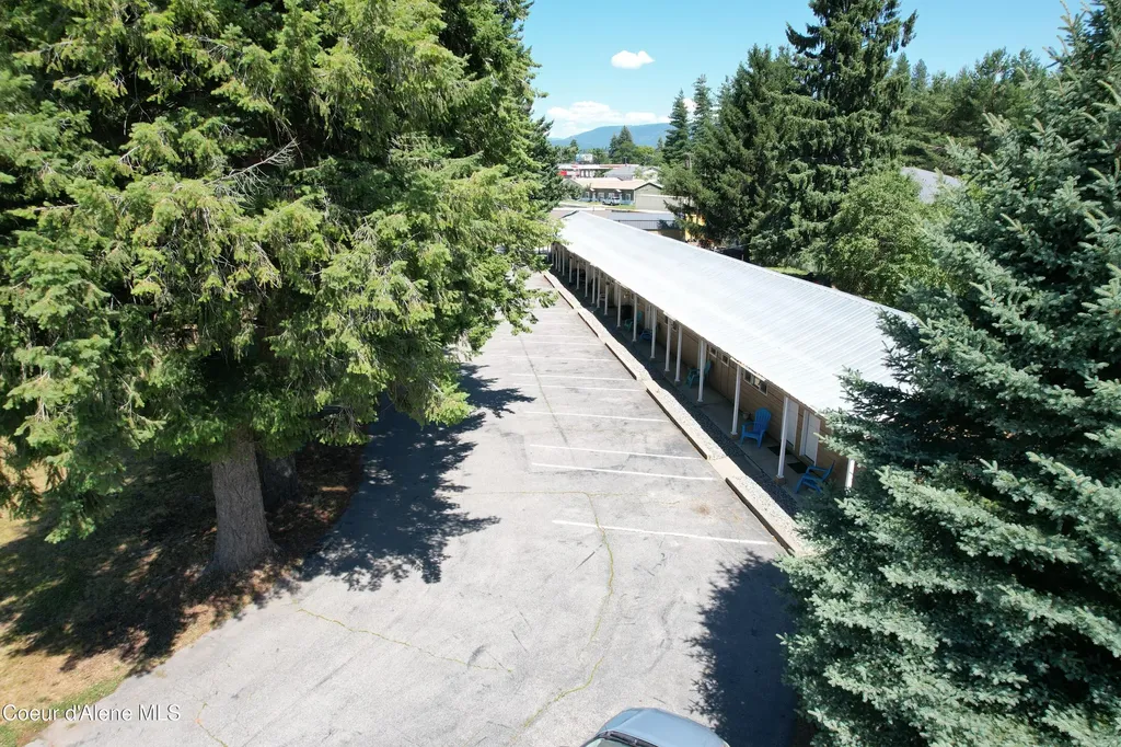 6409 S Main Street Bonners Ferry ID 83805