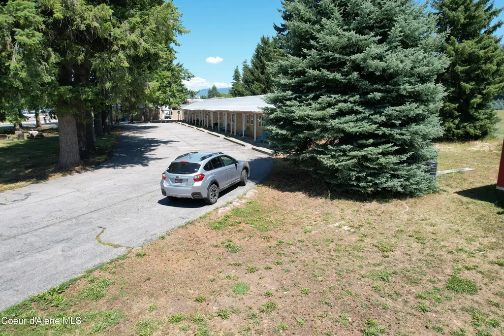 6409 S Main Street Bonners Ferry ID 83805