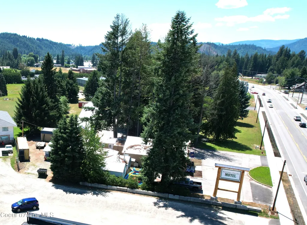 6409 S Main Street Bonners Ferry ID 83805