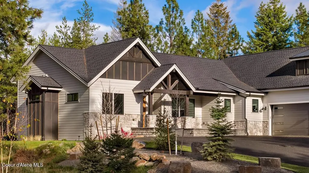 3861 E Winray Drive Hayden ID 83835
