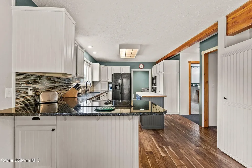 568 Meadowlark Lane Oldtown ID 83822