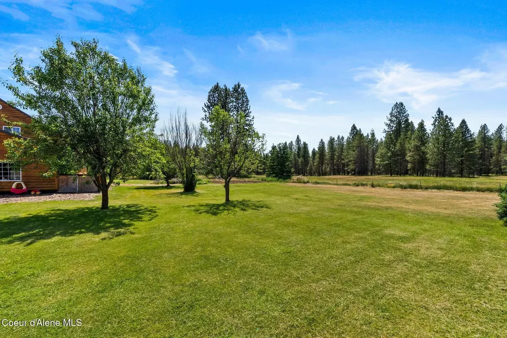 568 Meadowlark Lane Oldtown ID 83822