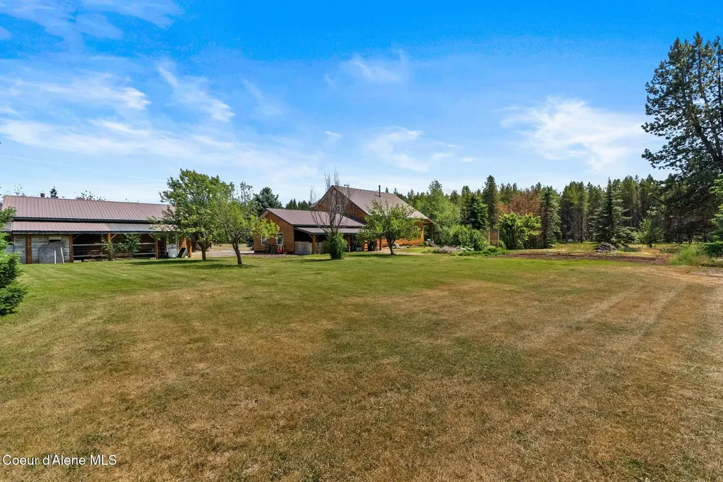 568 Meadowlark Lane Oldtown ID 83822