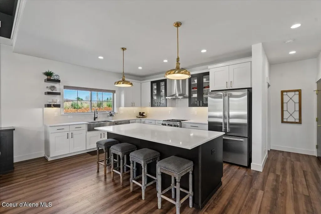 3811 N Foxtail Road Post Falls ID 83854