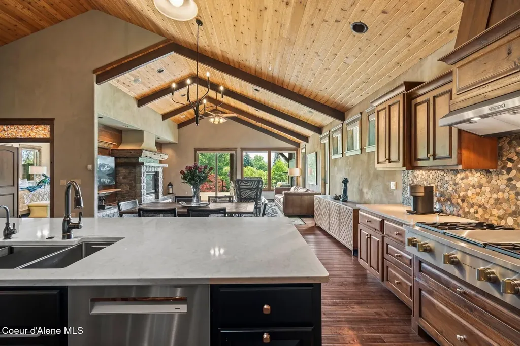 11 Canoe Cove Dover ID 83825