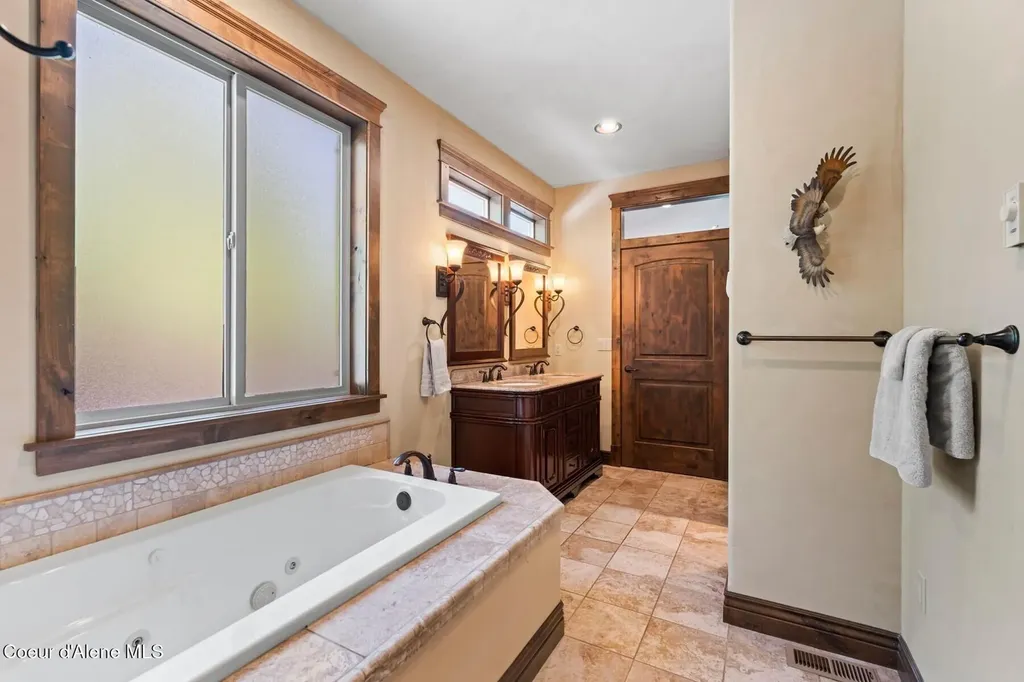 11 Canoe Cove Dover ID 83825