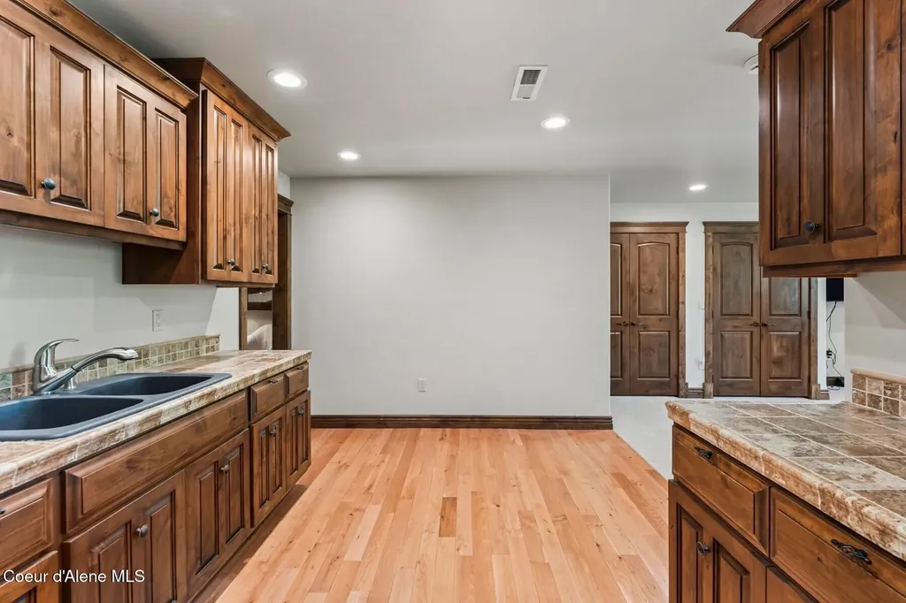 11 Canoe Cove Dover ID 83825