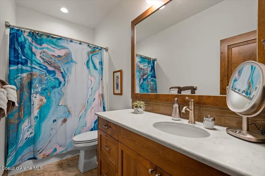 11667 N Eastshore Drive Hayden ID 83835