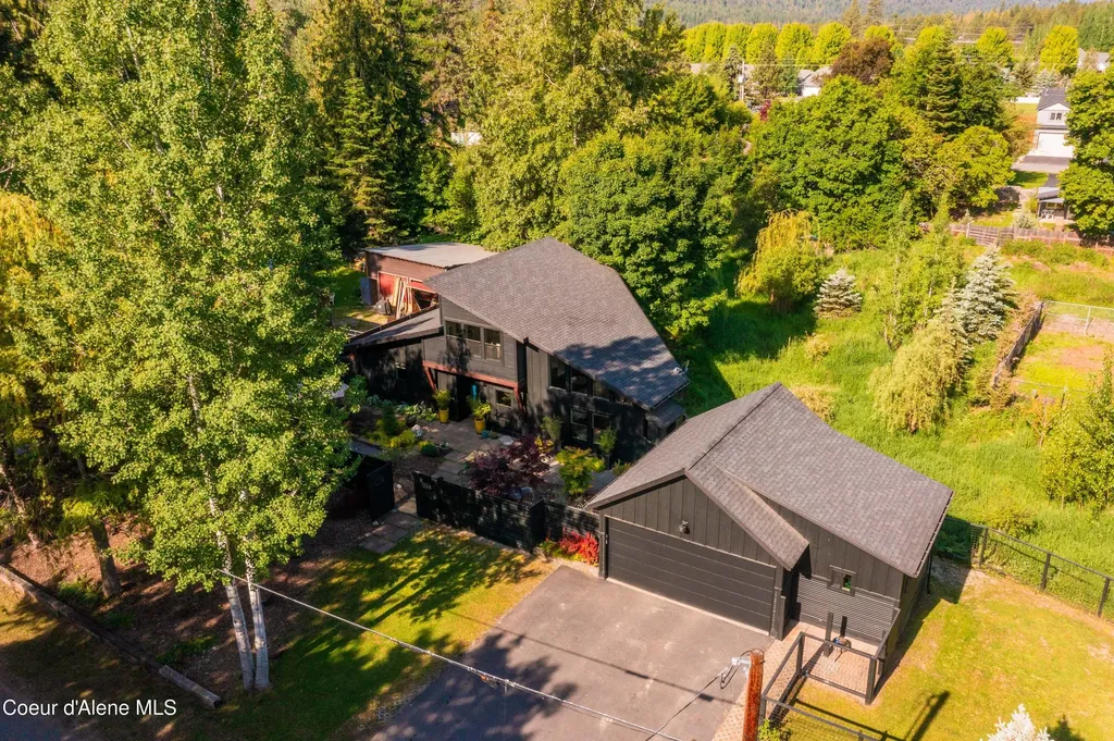 210 3rd Street Dover ID 83825