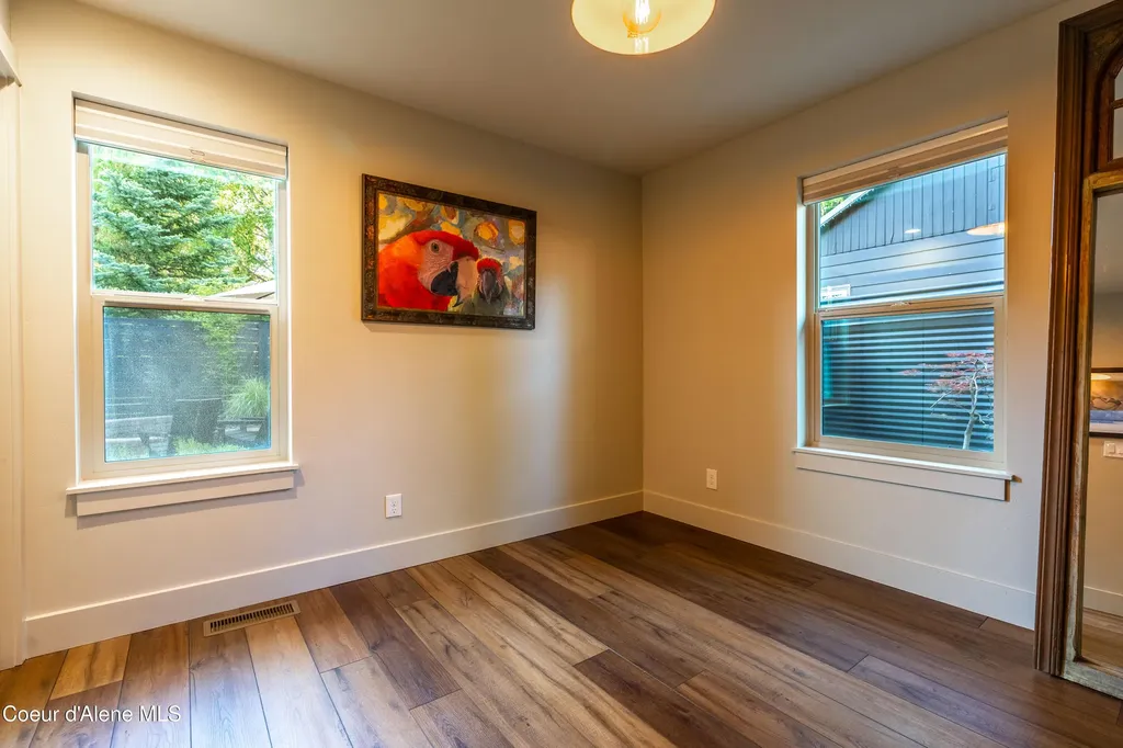 210 3rd Street Dover ID 83825