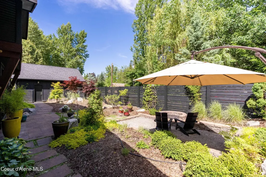 210 3rd Street Dover ID 83825