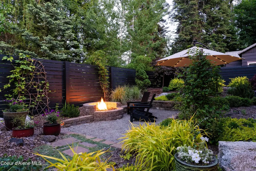 210 3rd Street Dover ID 83825