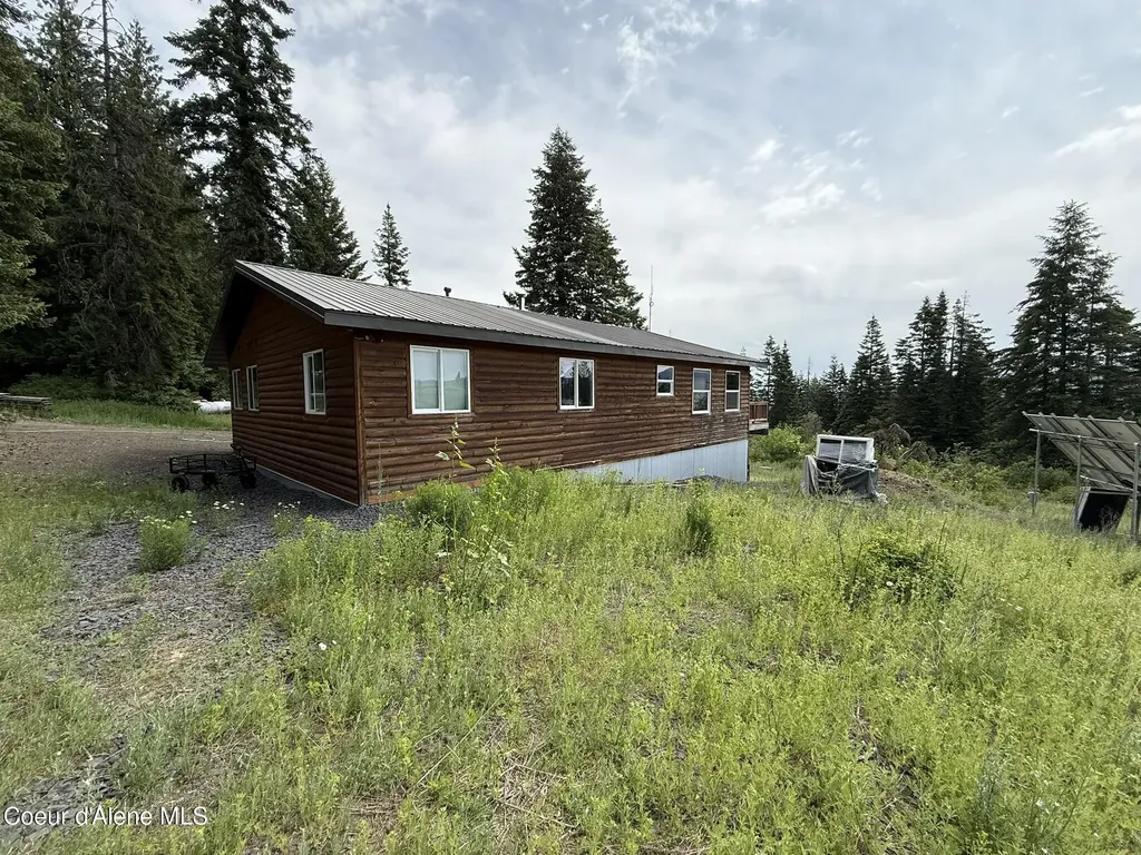 Tbd No Address Per Seller Calder ID 83808