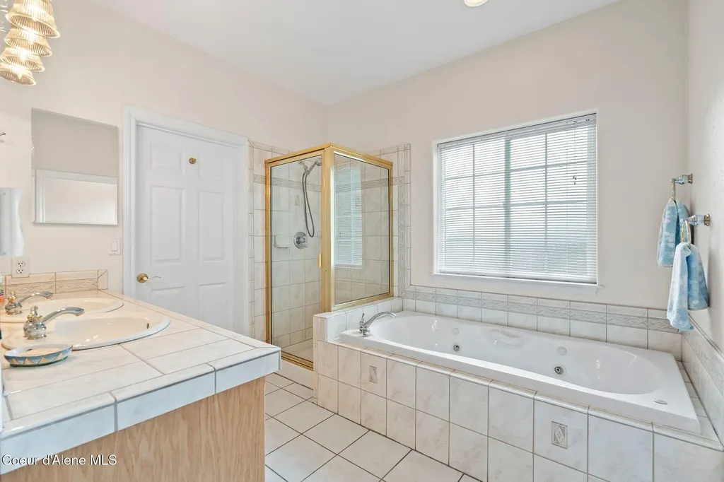 182 Sunnyside Road Sandpoint ID 83864